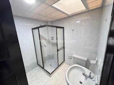 Casa de 5 alcobas en arriendo en Galan, Armenia, 250 m² · foto 15 de 20