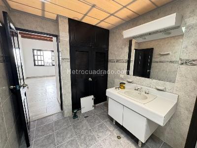 Casa de 5 alcobas en arriendo en Galan, Armenia, 250 m² · foto 6 de 20