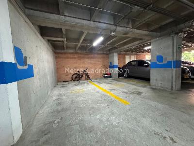 Apartamento de 4 alcobas en venta en Envigado, 185 m² · foto 16 de 20