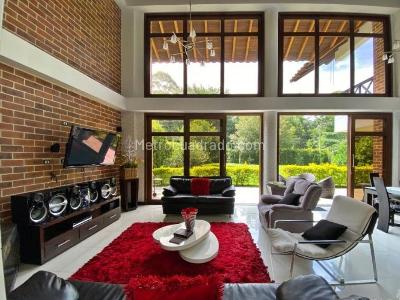 Casa de 4 alcobas en venta en Asd, Envigado, 400 m² · foto 4 de 13