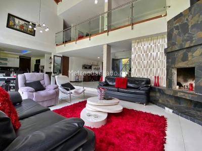 Casa de 4 alcobas en venta en Asd, Envigado, 400 m² · foto 5 de 13