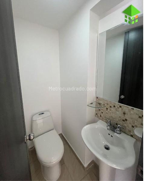 Piso – Bogotá, Villa Luz, Localidad Engativá - Más