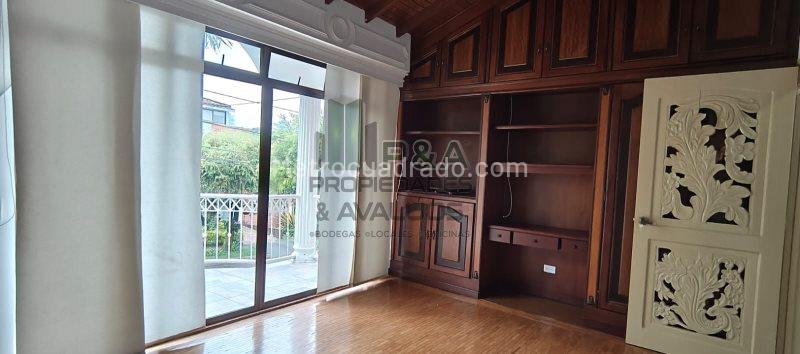 Charming 4BR House in El Poblado - 6