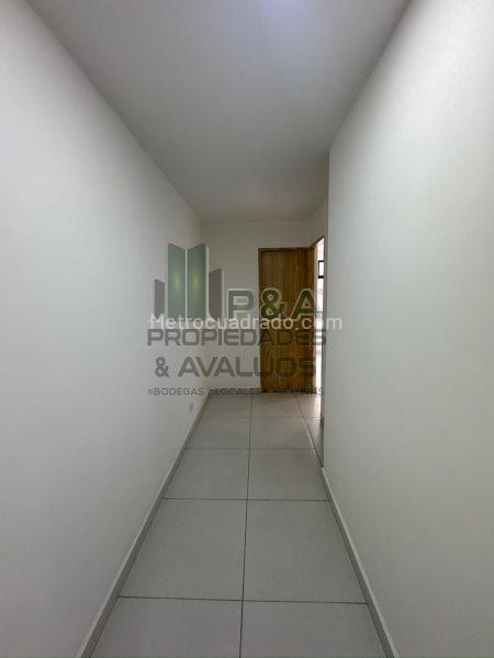 Apartamento Moderno de 2 Alcobas en Centro, Medellín (Piso 5) - 4