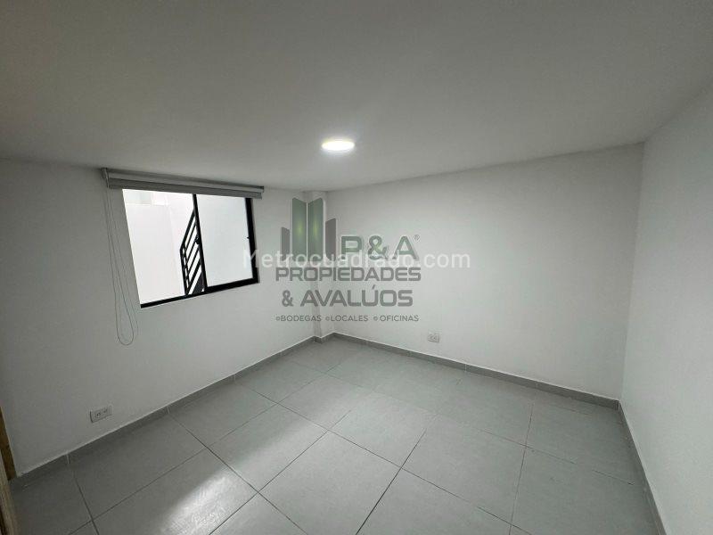 Apartamento Moderno de 4 Alcobas en el Centro de Medellín