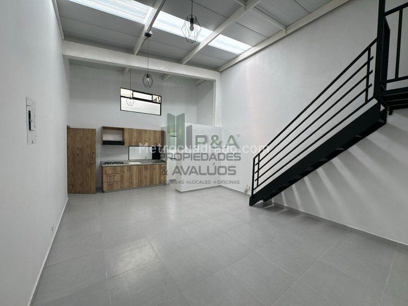 Apartamento Moderno de 4 Alcobas en el Centro de Medellín - 6