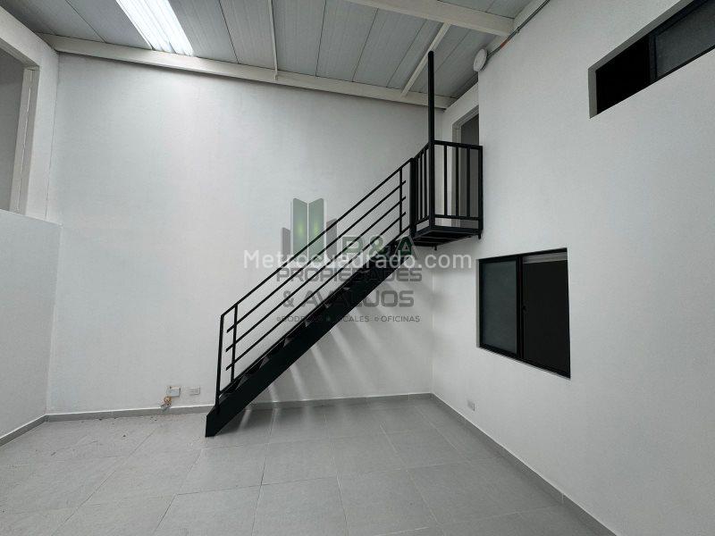 Apartamento Moderno de 4 Alcobas en el Centro de Medellín - 7