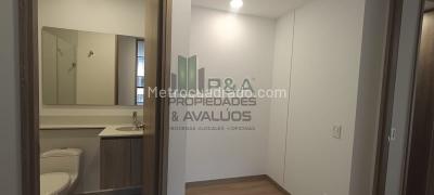 Apartamento de 3 alcobas en arriendo en Belén, Medellín, 80 m² · foto 13 de 17