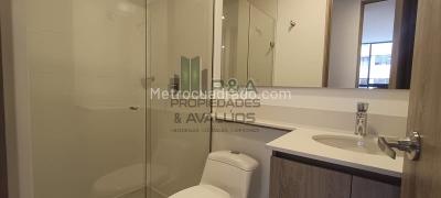 Apartamento de 3 alcobas en arriendo en Belén, Medellín, 80 m² · foto 16 de 17