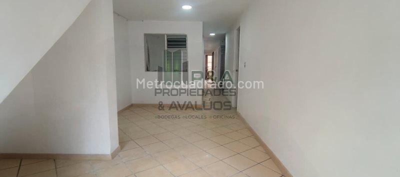 Casa-Local Versátil de 3 Alcobas en Cristo Rey