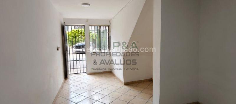 Versatile 3BR House-Local in Cristo Rey - 3