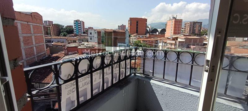 Charming 1BR Apartment in San Joaquin - 4