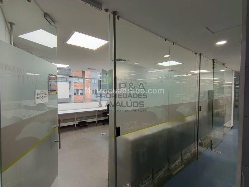 Oficina en Arriendo, Poblado, Medellín - Vista 3