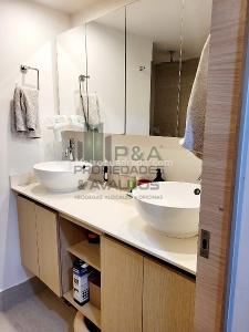 Apartamento de 3 alcobas en arriendo en Loma De Los Bernal, Medellín, 96 m² · foto 5 de 12