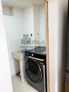 Apartamento de 3 alcobas en arriendo en Loma De Los Bernal, Medellín, 96 m² · foto 9 de 12