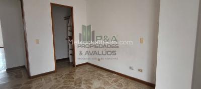 Apartamento de 3 alcobas en arriendo en Laureles, Medellín, 77 m² · foto 9 de 17