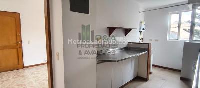 Apartamento de 3 alcobas en arriendo en Laureles, Medellín, 77 m² · foto 10 de 17