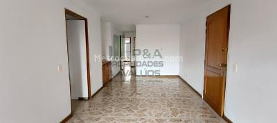 Apartamento de 3 alcobas en arriendo en Laureles, Medellín, 77 m² · foto 11 de 17