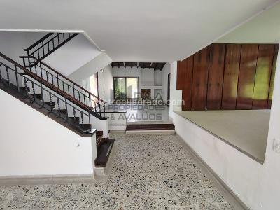 Casa en arriendo en Castropol, Medellín · foto 10 de 17