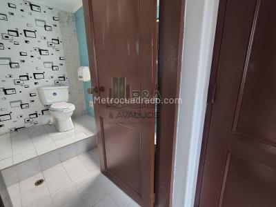 Casa en arriendo en Castropol, Medellín · foto 14 de 17