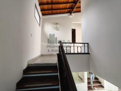 Casa en arriendo en Castropol, Medellín · foto 5 de 17