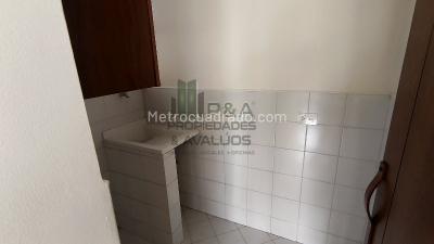 Apartaestudio en arriendo en El Tesoro, Medellín, 51 m² · foto 5 de 20