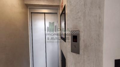 Apartaestudio en arriendo en El Tesoro, Medellín, 51 m² · foto 7 de 20
