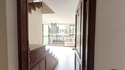 Apartaestudio en arriendo en El Tesoro, Medellín, 51 m² · foto 9 de 20