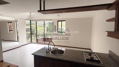 Apartaestudio en arriendo en El Tesoro, Medellín, 51 m² · foto 15 de 20
