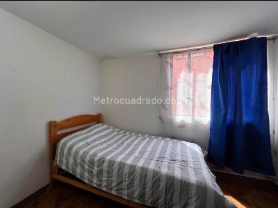 Casa de 5 alcobas en venta en Parque Campestre 6, Soacha, 92 m² · foto 6 de 8