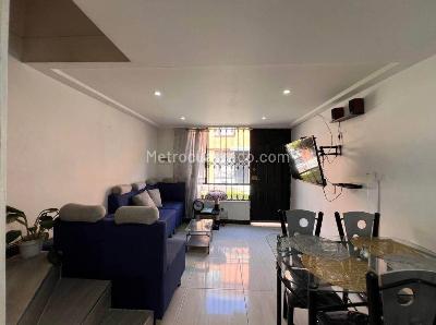 Casa de 5 alcobas en venta en Parque Campestre 6, Soacha, 92 m² · foto 8 de 8