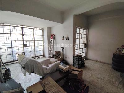 Casa de 3 alcobas en venta en Norte Versalles, Cali, 310 m² · foto 19 de 20