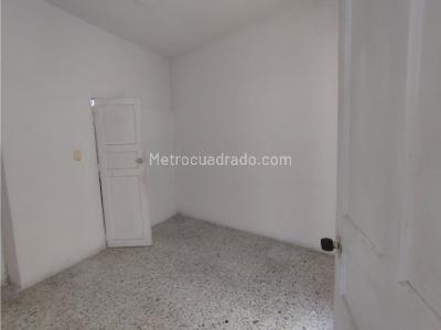 Casa de 4 alcobas en venta en Versalles, Cali, 240 m² · foto 9 de 20