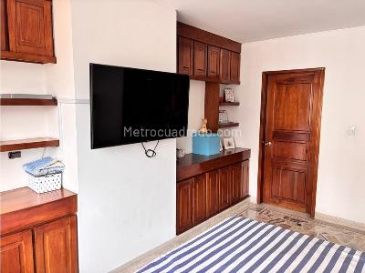 Apartamento de 3 alcobas en venta en Oeste Santa Teresita, Cali, 160 m² · foto 23 de 24