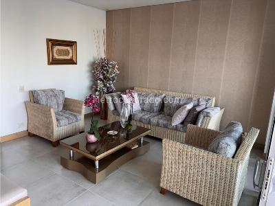 Apartamento de 3 alcobas en venta en Norte Santa Monica, Cali, 147 m² · foto 3 de 20