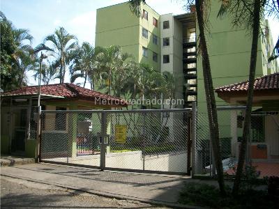 Apartamento de 3 alcobas en venta en Sur Melendez, Cali, 85 m² · foto 2 de 16