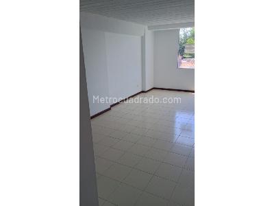 Apartamento de 3 alcobas en venta en Sur El Refugio, Cali, 79 m² · foto 2 de 15