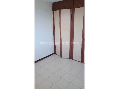 Apartamento de 3 alcobas en venta en Sur El Refugio, Cali, 79 m² · foto 5 de 15