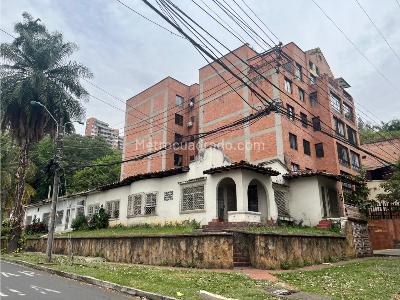 Casa de 5 alcobas en venta en Sur San Fernando, Cali, 1200 m² · foto 3 de 9
