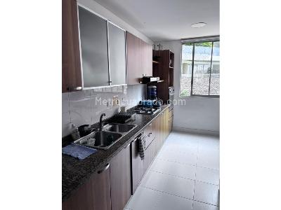 Apartamento de 2 alcobas en venta en Norte Santa Monica, Cali, 127 m² · foto 9 de 20