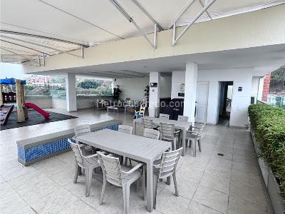 Apartamento de 2 alcobas en venta en Norte Santa Monica, Cali, 127 m² · foto 18 de 20
