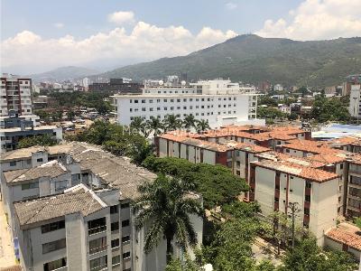 Apartamento de 2 alcobas en venta en Prados Del Norte, Cali, 70 m² · foto 19 de 20