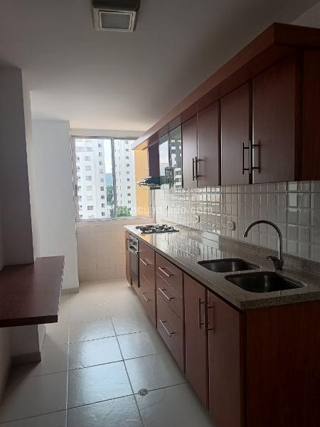 Apartamento en Venta, LOS ALPES, Pereira - Más