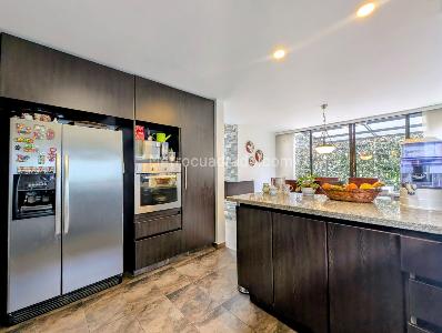 Casa de 3 alcobas en venta en Torremolinos, Bogotá, 182 m² · foto 7 de 20