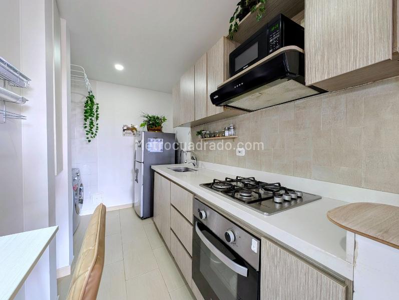 Piso – Cajicá, Calahorra - Más