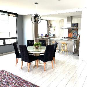 Apartamento de 3 alcobas en venta en Chico Reservado, Bogotá, 254 m² · foto 7 de 20