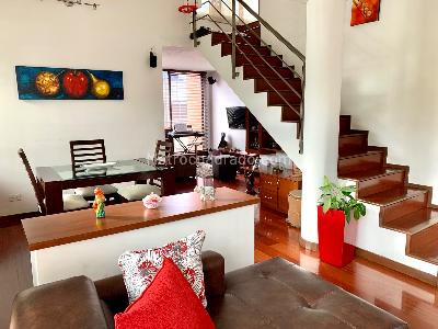 Apartamento de 3 alcobas en venta en Colina Gratamira, Bogotá, 190 m² · foto 2 de 18
