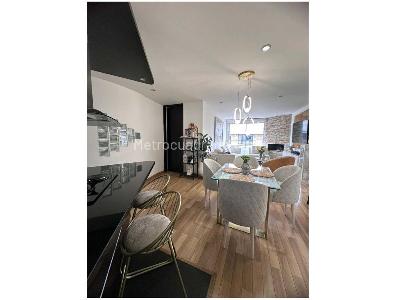 Apartaestudio en venta en Santa Barbara Central, Bogotá, 78 m² · foto 13 de 20