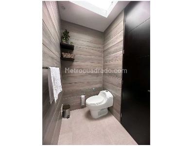 Apartaestudio en venta en Santa Barbara Central, Bogotá, 78 m² · foto 15 de 20