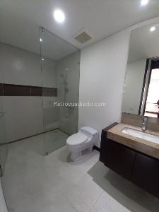 Apartamento de 3 alcobas en venta en Rosales Quinta Camacho, Bogotá, 157 m² · foto 5 de 16
